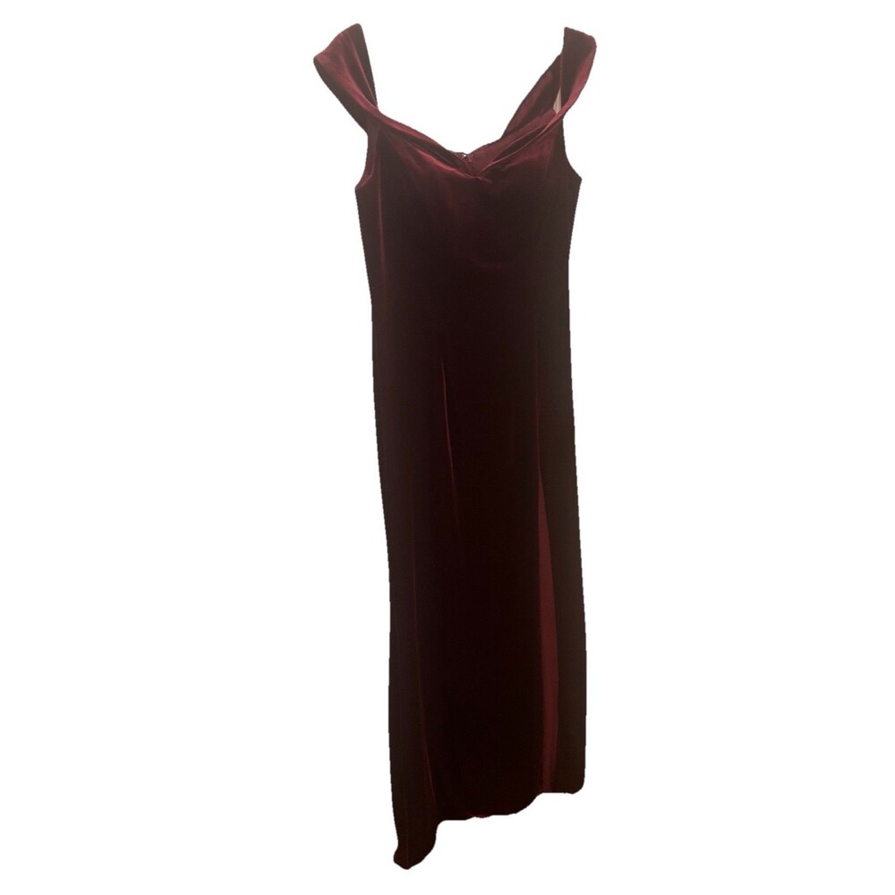 Royal Queen Velvet Evening Dress Size 12